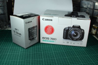 EOS 700D