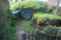 A Tour of Hobbiton - Movie Set Tour 2017