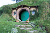 A Tour of Hobbiton - Movie Set Tour 2017