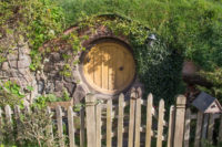A Tour of Hobbiton - Movie Set Tour 2017