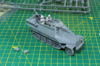 Bolt Action - SdKfz 251/9 Stummel