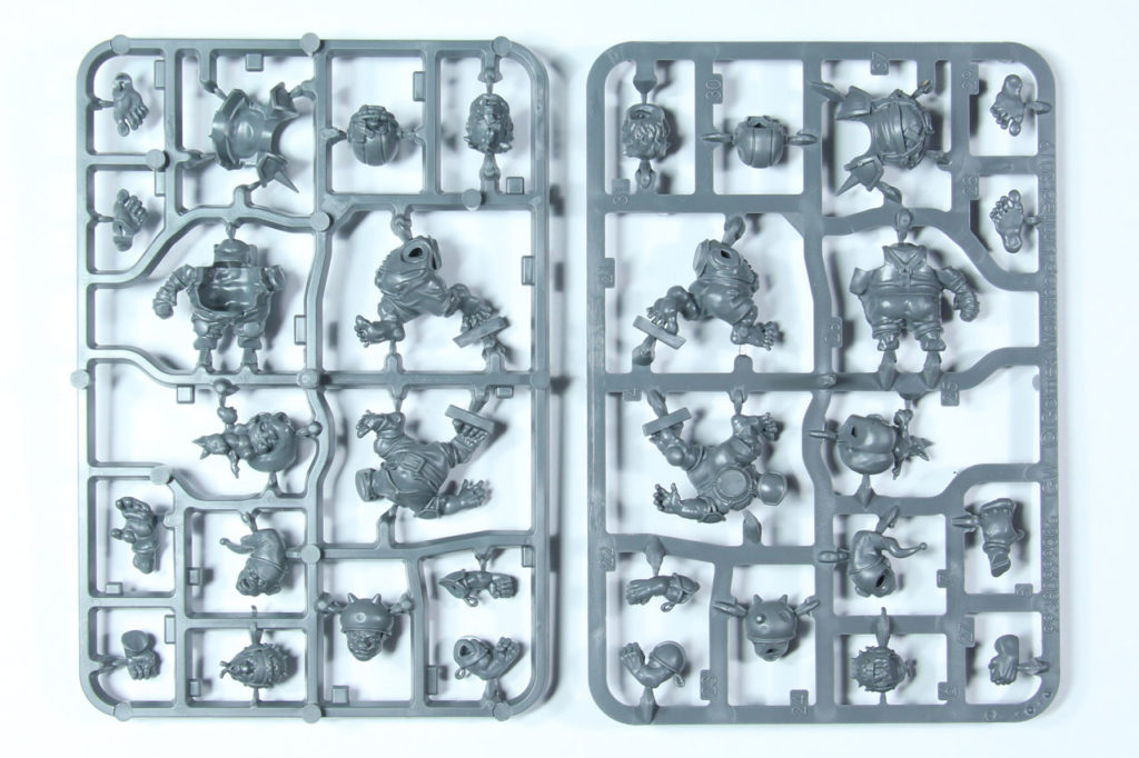Feldherr HS040A008 Plateau Mousse Pour Blood Bowl – Greenfield Grasshuggers, 16 Compartiments Pour Figurines Halfling, 275x172x40 Mm, Made In Germany