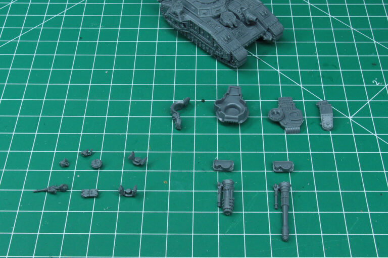 Warhammer Legion Imperialis: Baneblade Solar Auxilia Tank (1 Carro Armato) - Nuovo Su Sprue