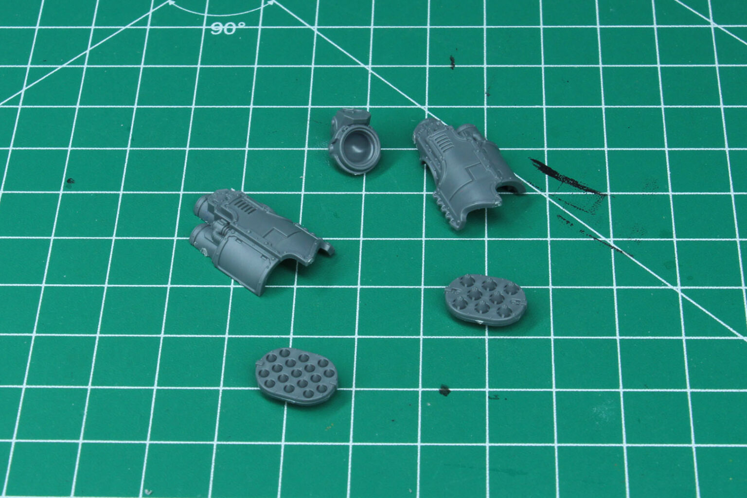 Legions Imperialis: Warhound Scout Titans - Warhammer 40k/30k (03-24) Games Workshop