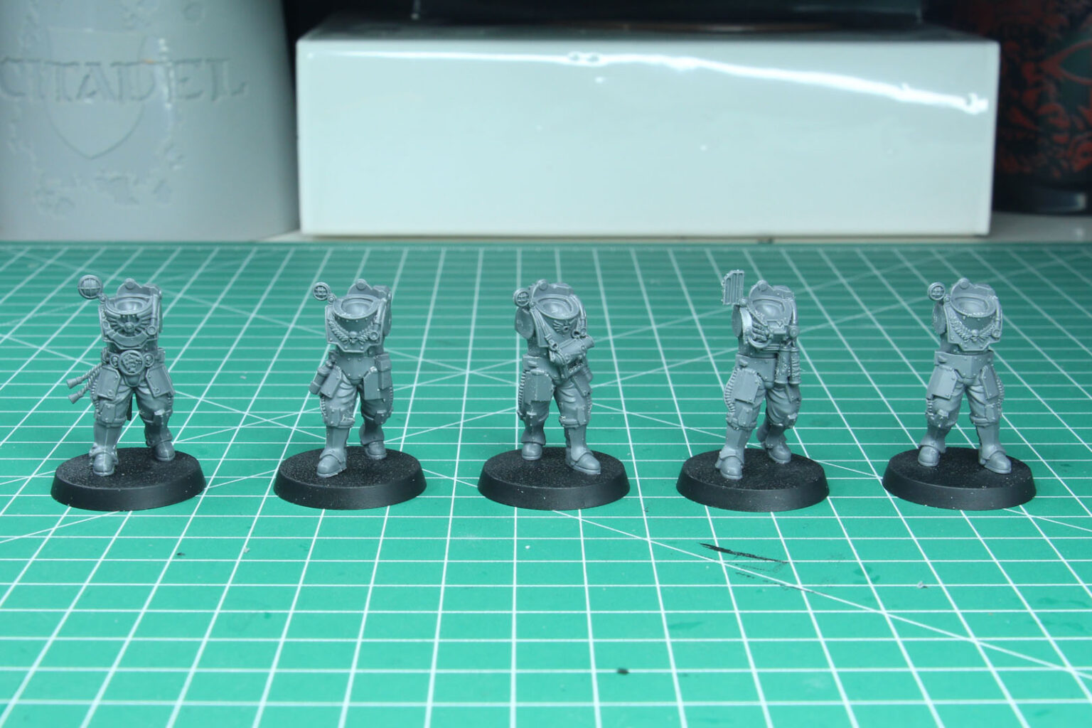 Warhammer 40K Solar Auxilia Lasrifle Section - Peinte - Games Workshop