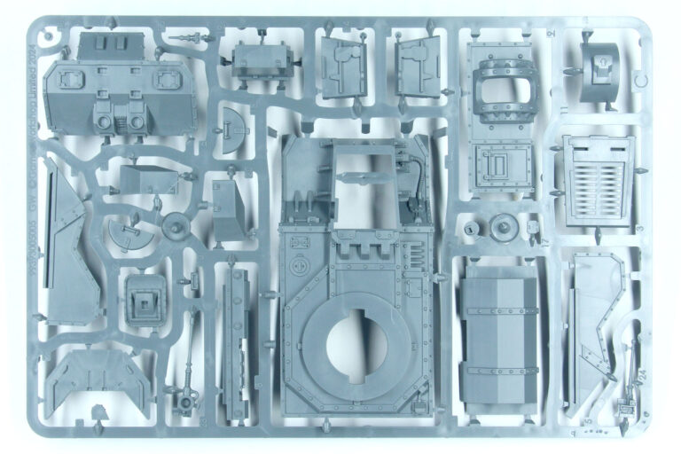 Solar Auxilia: Leman Russ Strike Tank