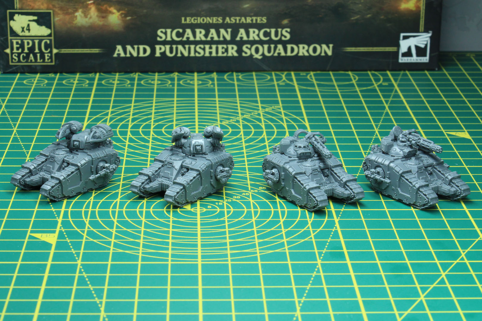 Warhammer Legions Imperialis Sicaran Squadron - Epic Scale Tank Models With Multiple Weapon Options