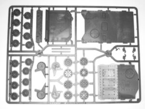 Warhammer 40,000 - Imperial Guard Baneblade and Shadowsword Super Heavy Tanks
