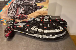 Lego - MOC-217701 Dark Outrider Shadows of the Empire by CreationCaravan