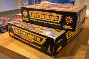 Warhammer 40,000 - 2nd Edition Starter Set and Expansion Supplement Dark Millenium height=200