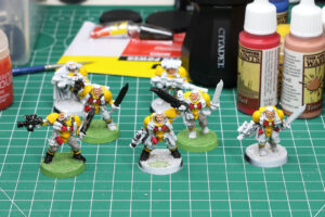 Warhammer 40,000 - 2nd Edition Imperial Fists Call to Arms