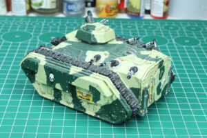 Warhammer 40,000 - Chimera Tank