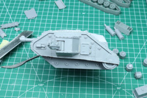 Warhammer 40,000 - Retro Terrain Leman Russ Tank Wreck