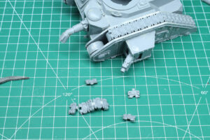 Warhammer 40,000 - Retro Terrain Leman Russ Tank Wreck