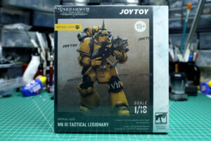 JoyToy - Imperial Fists Legionary in Mark III Armour