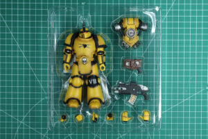 Warhammer 40,000 - JoyToy Imperial Fists Mk III Legionary